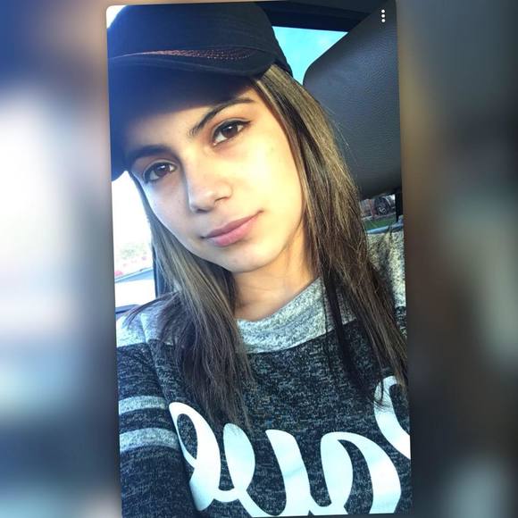 Meet your Posher, Doris - Picture 1 of 1